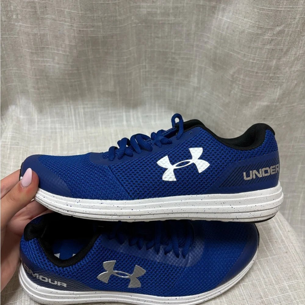 Under Armour Blue Running Shoes - Picture 5 of 7